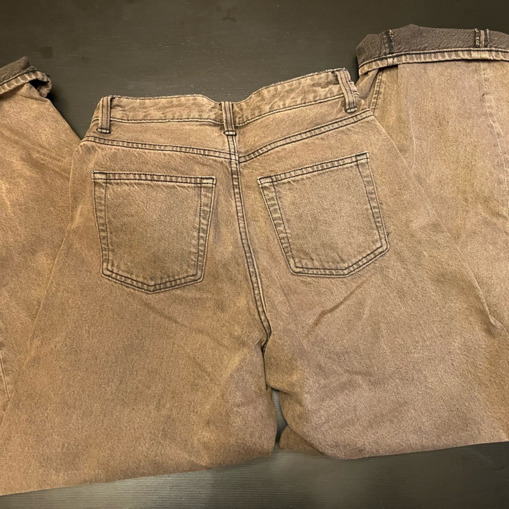 Barrel jeans